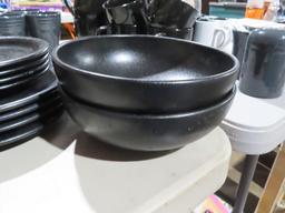 Fiestaware like bowls and plates