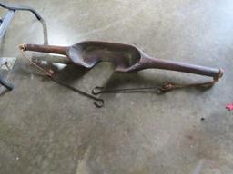 Antique single tree
