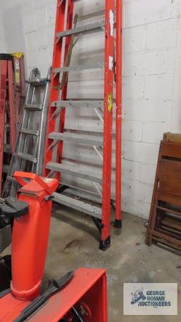 Werner fiberglass 12 ft step ladder
