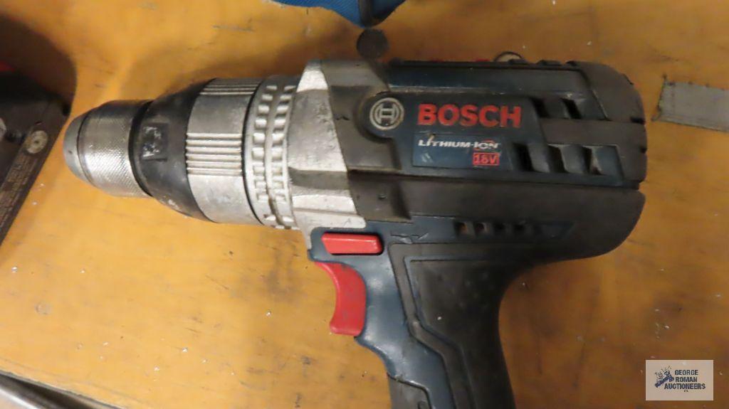Bosch drill with one battery charger and soft case