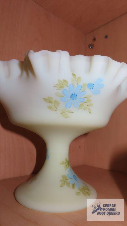 Fenton pedestal dish