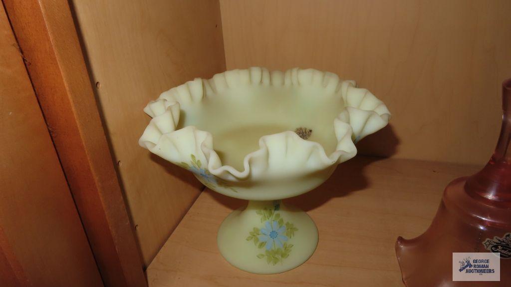 Fenton pedestal dish