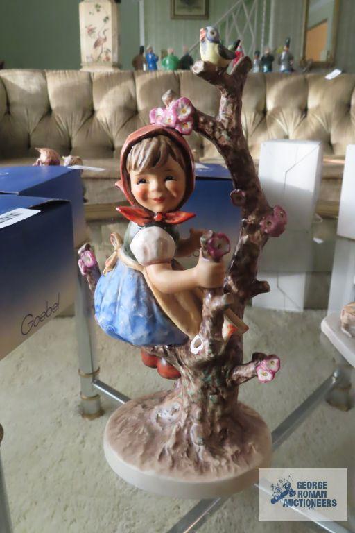 Goebel Apple Tree Girl figurine, number 141/V, limb broken