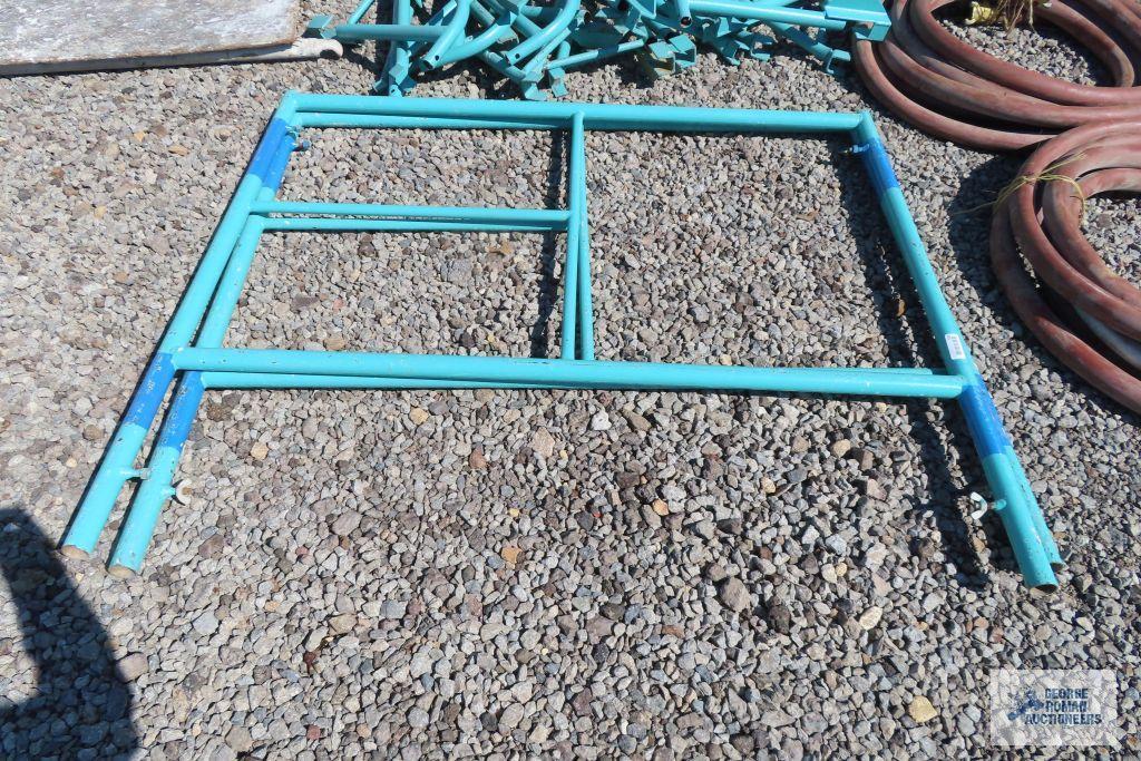 Lot of scaffolding pieces