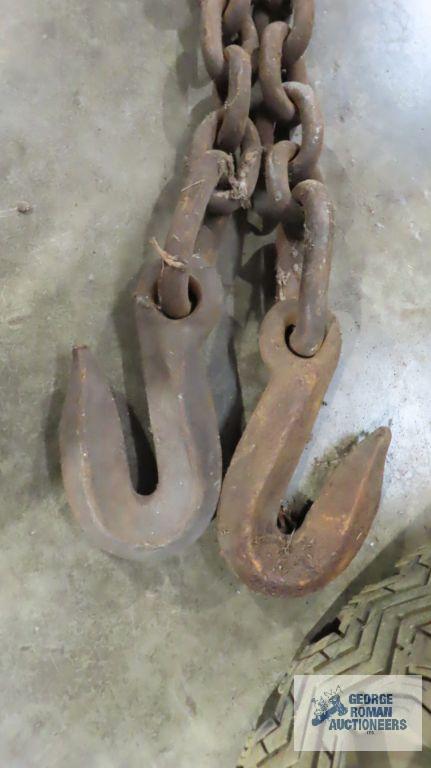 Chain with hooks and smaller chains