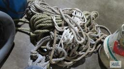 Lot of assorted rope