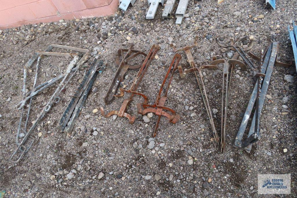 Lot of ladder jacks and etc