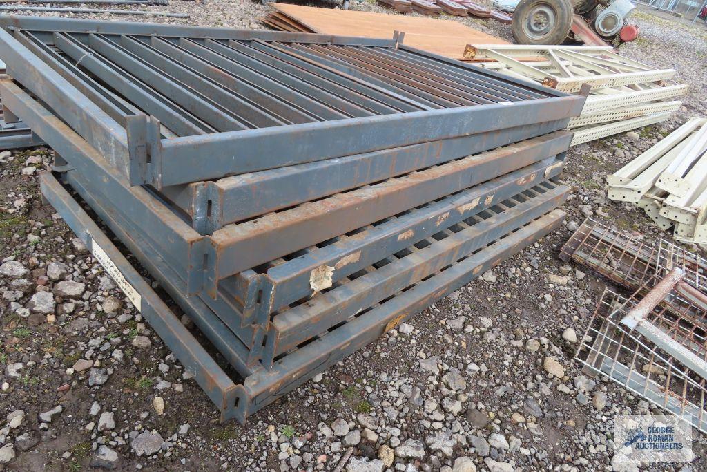 Lot of assorted pallet shelving pieces