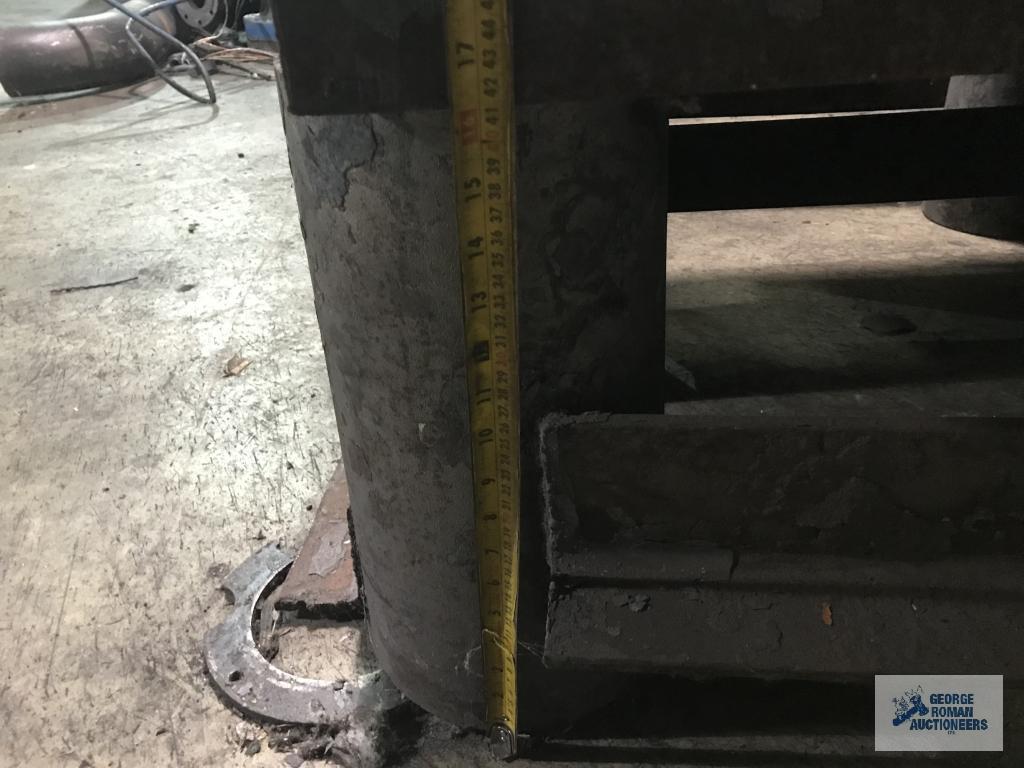 STEEL TABLES AND STANDS, VERY HEAVY