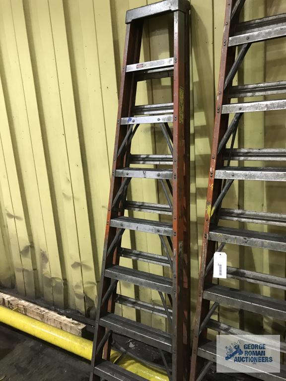 (2) FIBERGLASS STEP LADDERS