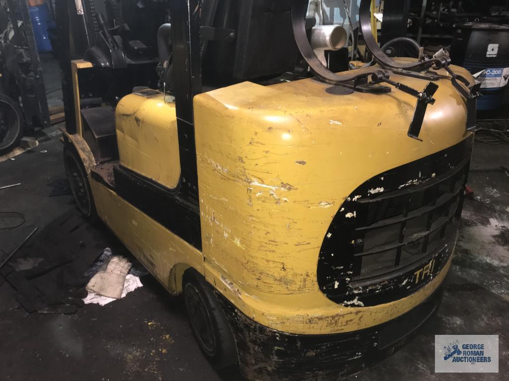 CAT FORKLIFT, MODEL GC25K, PROPANE, SIDE SHIFTER, NOT RUNNING