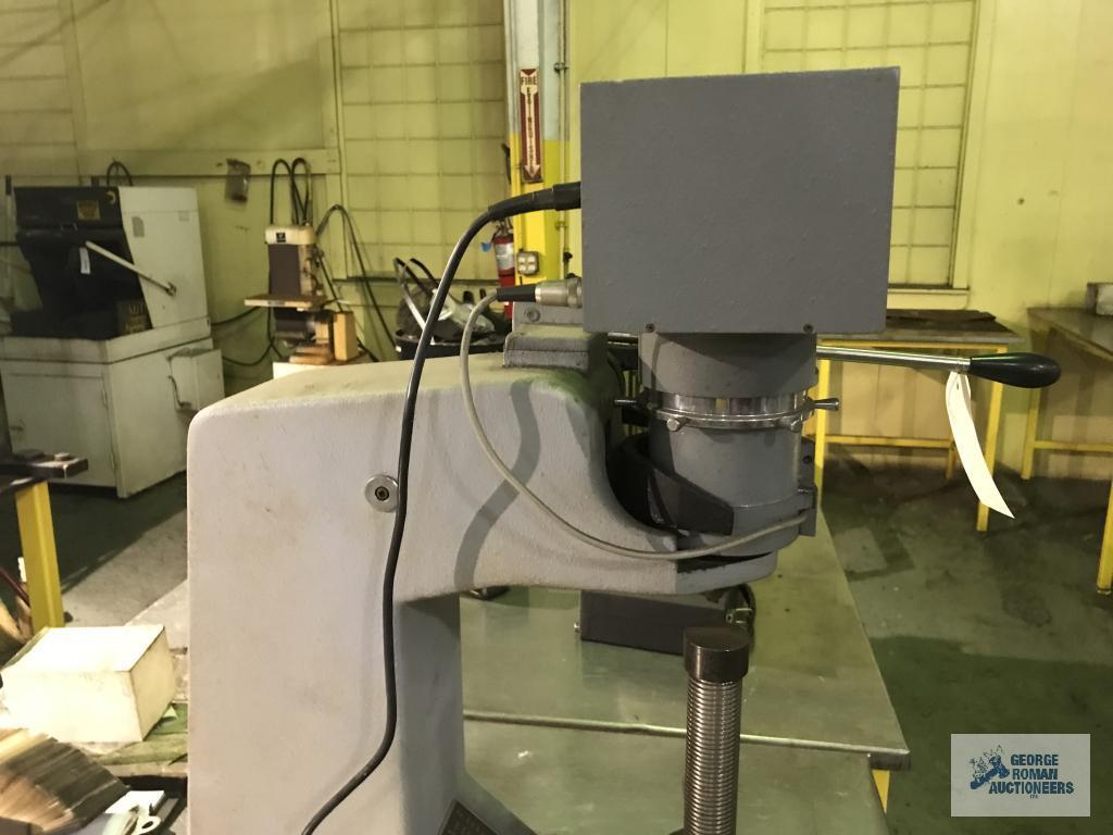 NEW AGE HARDNESS TESTER WITH DIGITAL CONTROLS