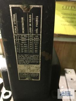 ROCKWELL HARDNESS TESTER, MODEL 6JR