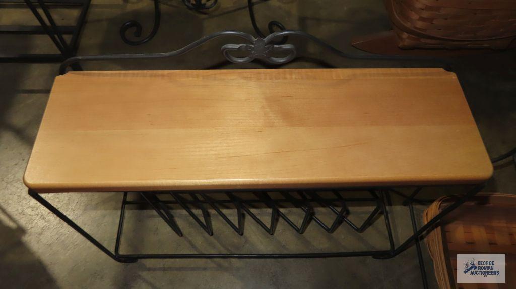 Longaberger wrought iron plate stand