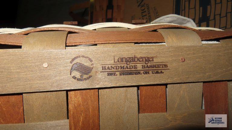 Longaberger heritage series basket