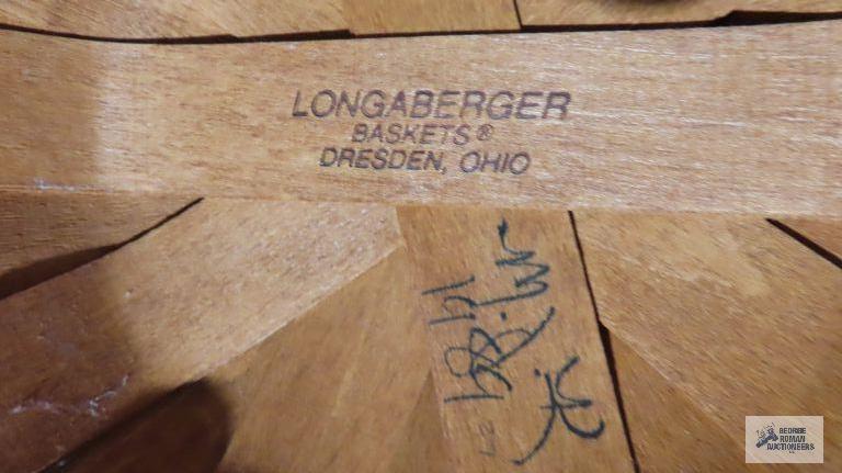 Longaberger banker's wastebasket