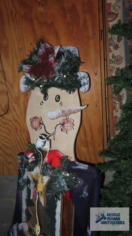 snowmen outdoor wooden decorations. One is approximately 5 ft tall.
