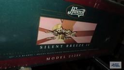 Hunter Silent Breeze II, model 21284, ceiling fan with box