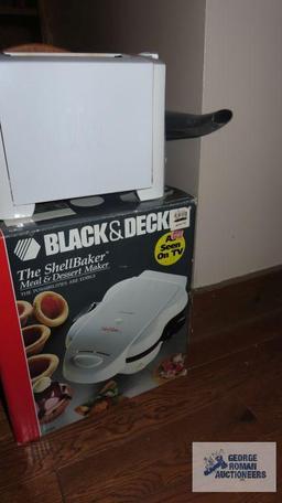 Black & Decker shell baker and Toast Master toaster