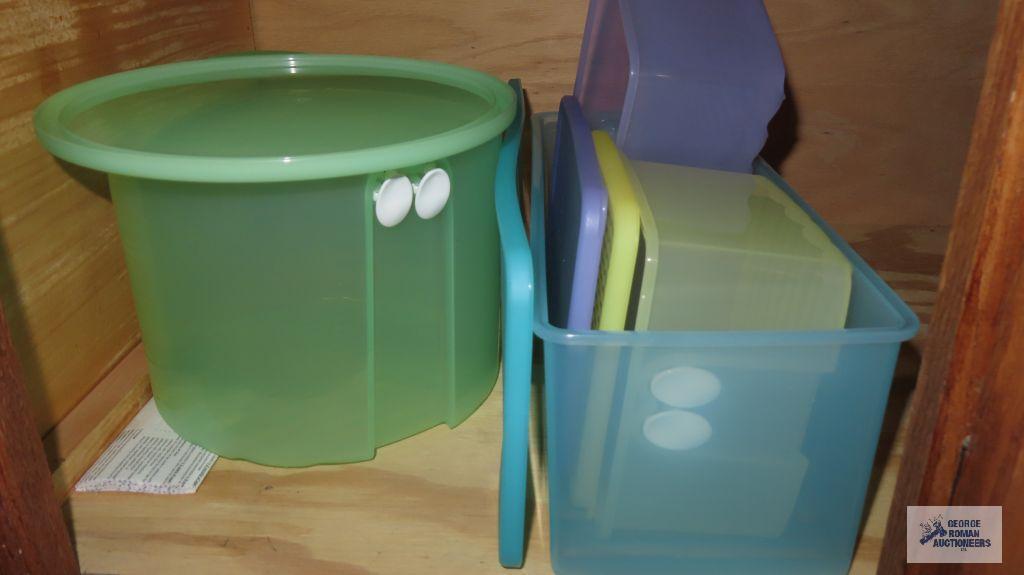 Cupboard lot of plastic containers