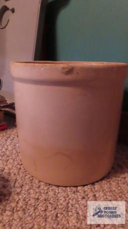 Unmarked pottery crock