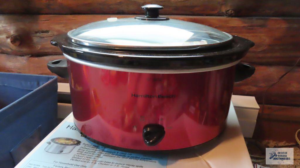 New Hamilton Beach copper colored crock pot