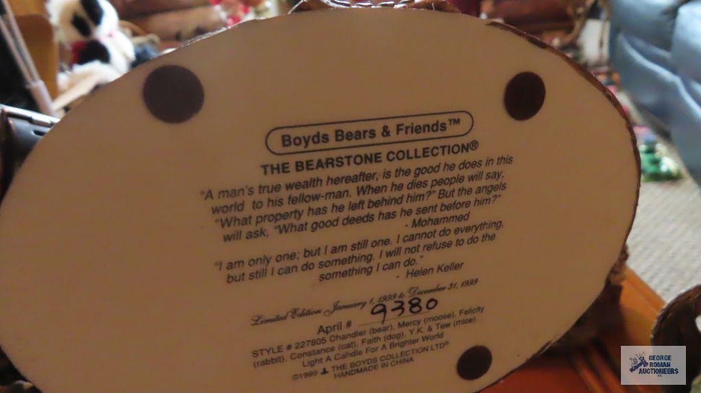 Boyds Bears and Friends figurines