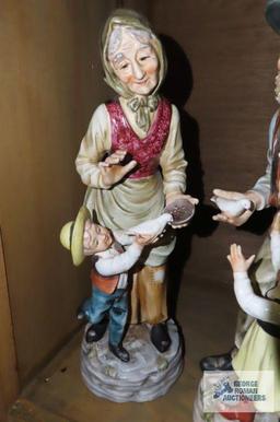 Four Norleans figurines