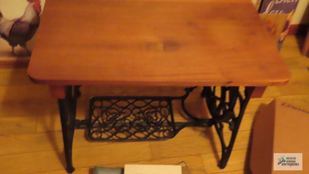 Sewing machine table