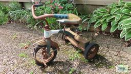 Vintage Pacemaker tricycle. Missing pedal