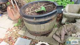 Wooden barrel planter with plastic insert