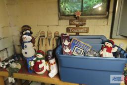 Large variety of snowman decorations