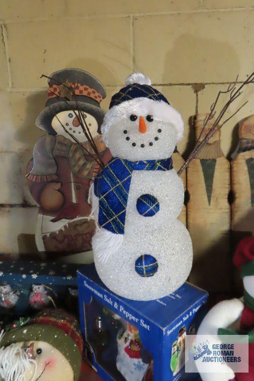 Large variety of snowman decorations