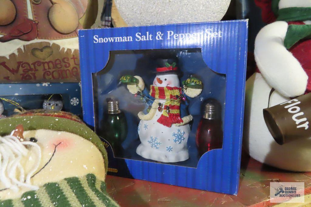 Large variety of snowman decorations