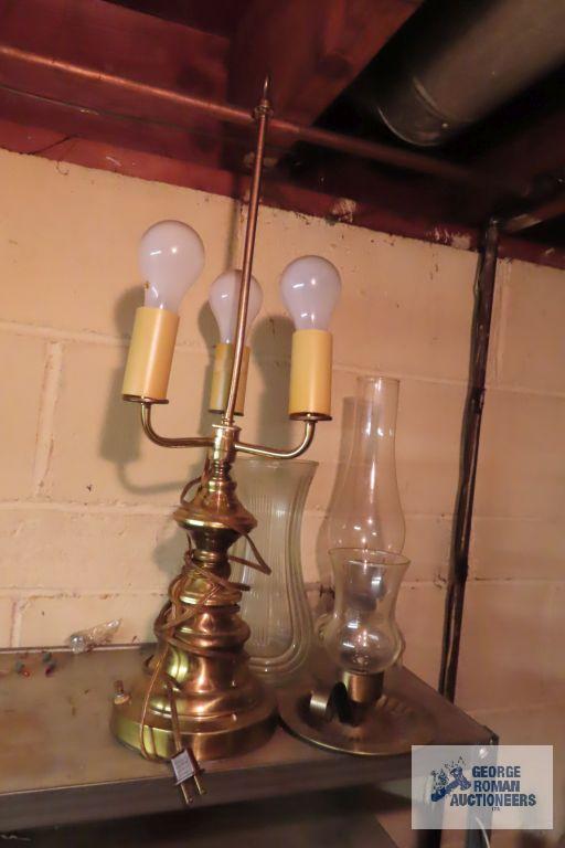 Oil lamp, brass lamp and vase