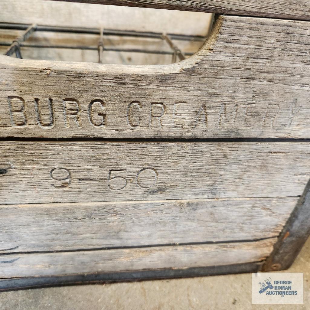 1950 Petersburg Creamery wooden and metal milk crate