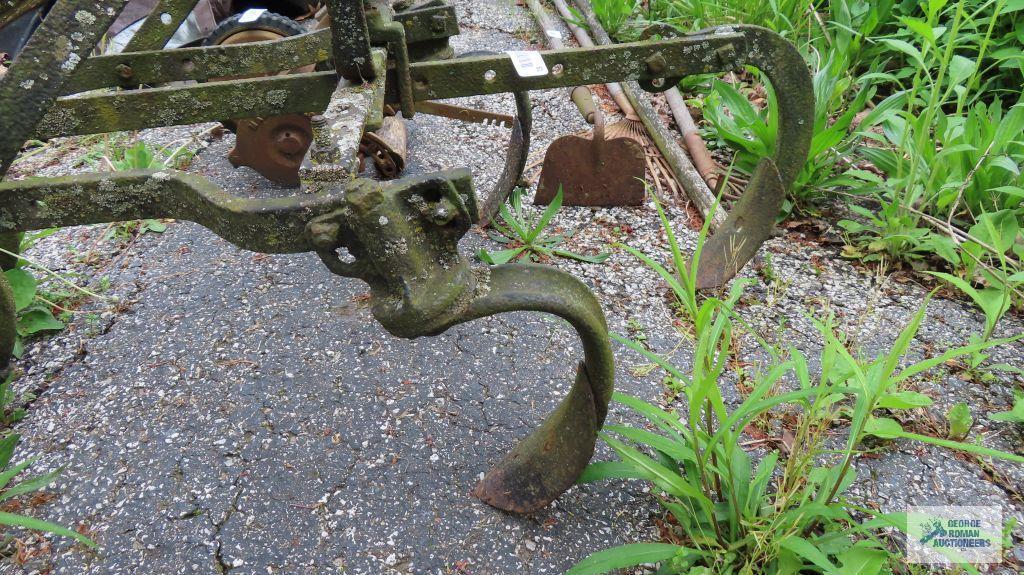 Antique cultivator