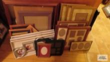 Lot of a variety of picture frames