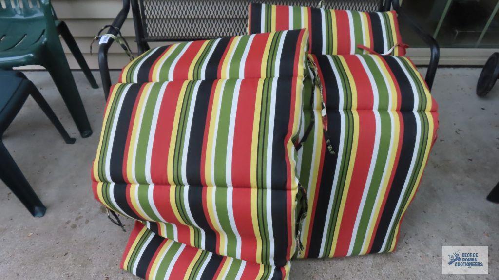 Twin platform rocker with cushions