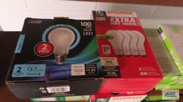 lot of variety of lightbulbs