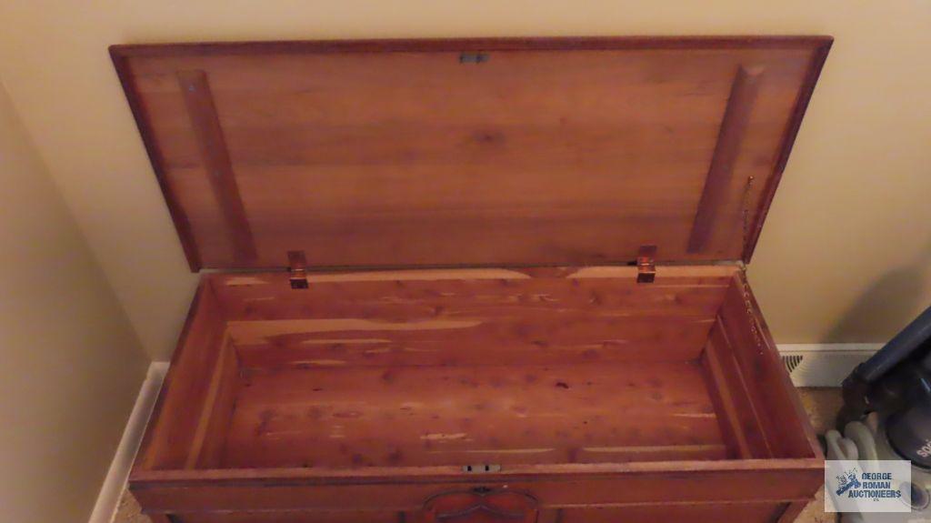 Wood hope chest