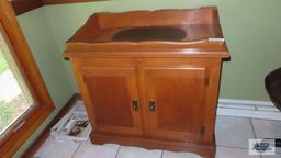 Dry sink cabinet