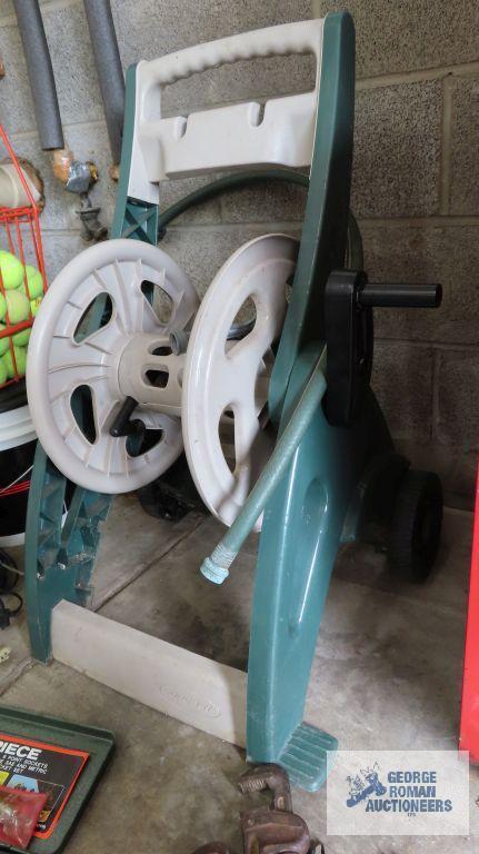 Suncast hose reel