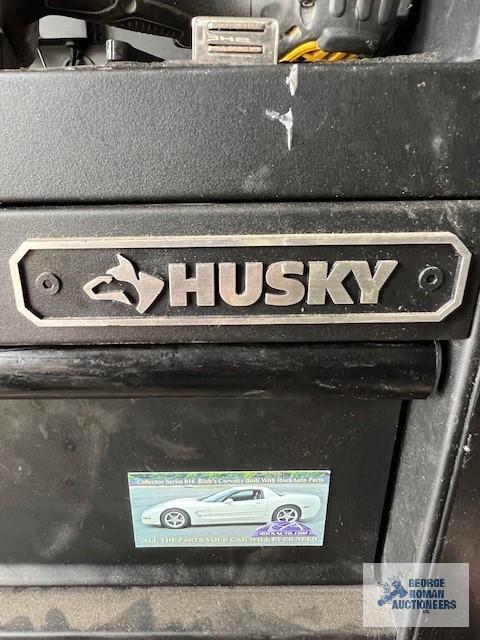 Husky industrial roller tool cabinet with electric