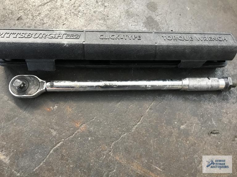 2 TORQUE WRENCHES