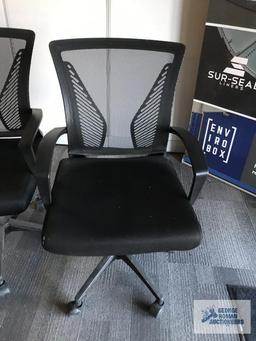 (4) BLACK SWIVEL CHAIRS