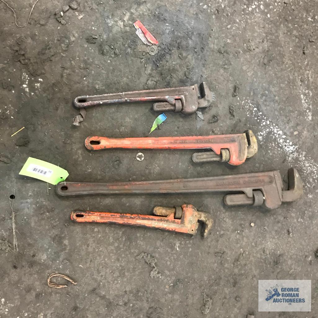 PIPE WRENCHES