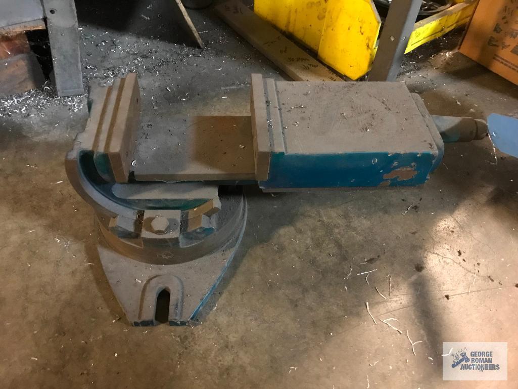 MACHINIST'S VISE