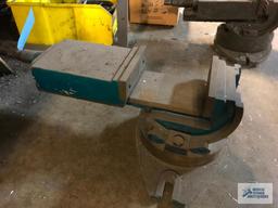 MACHINIST'S VISE