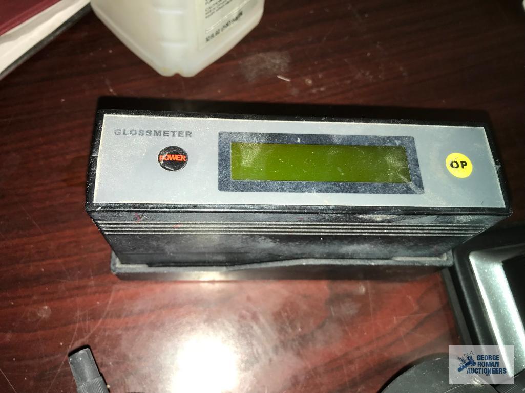 MITUTOYO ABSOLUTE GAUGES, BLOCKS AND GLOSSMETER